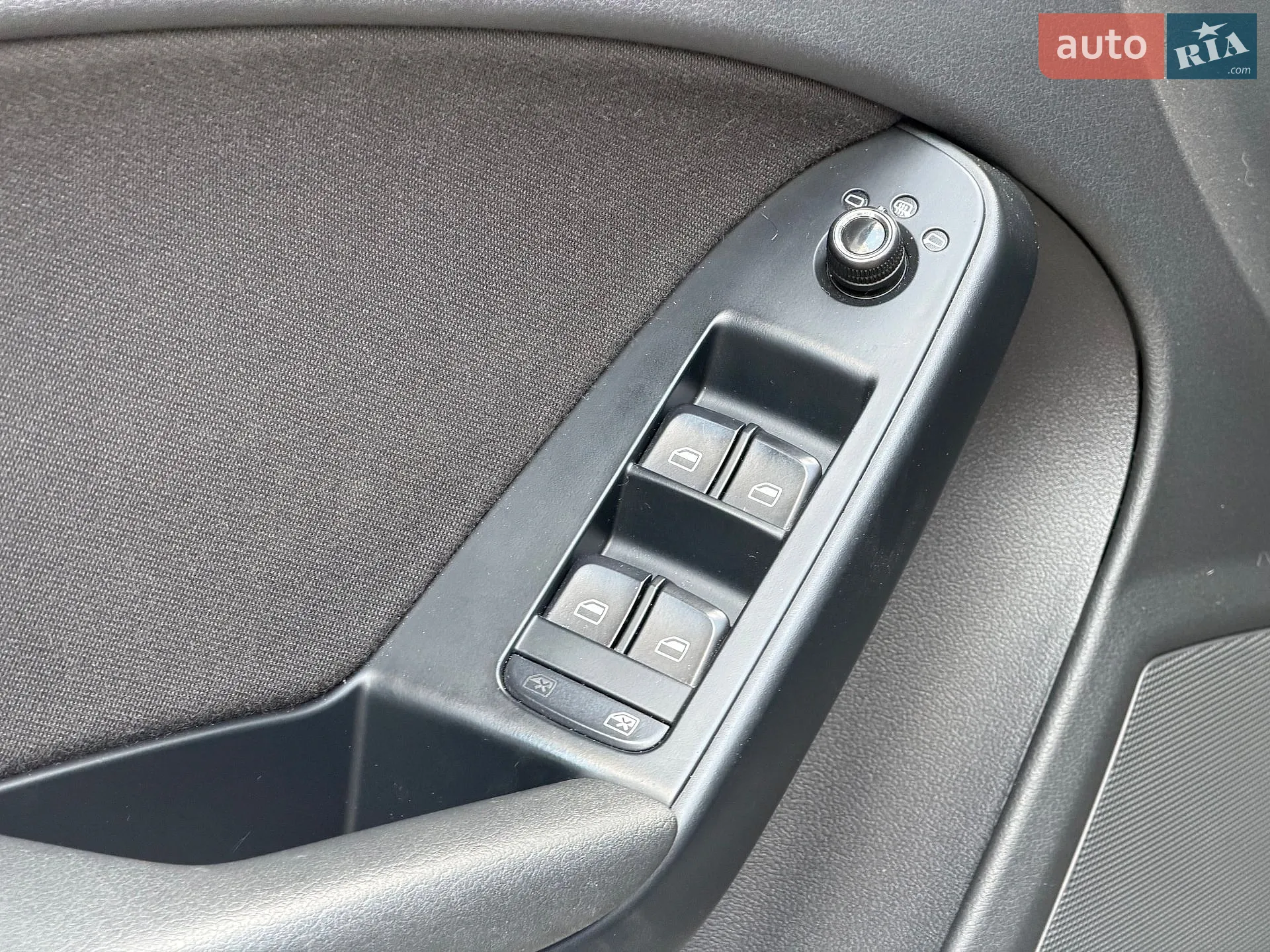 2010 Audi A4 - мініатюра 24