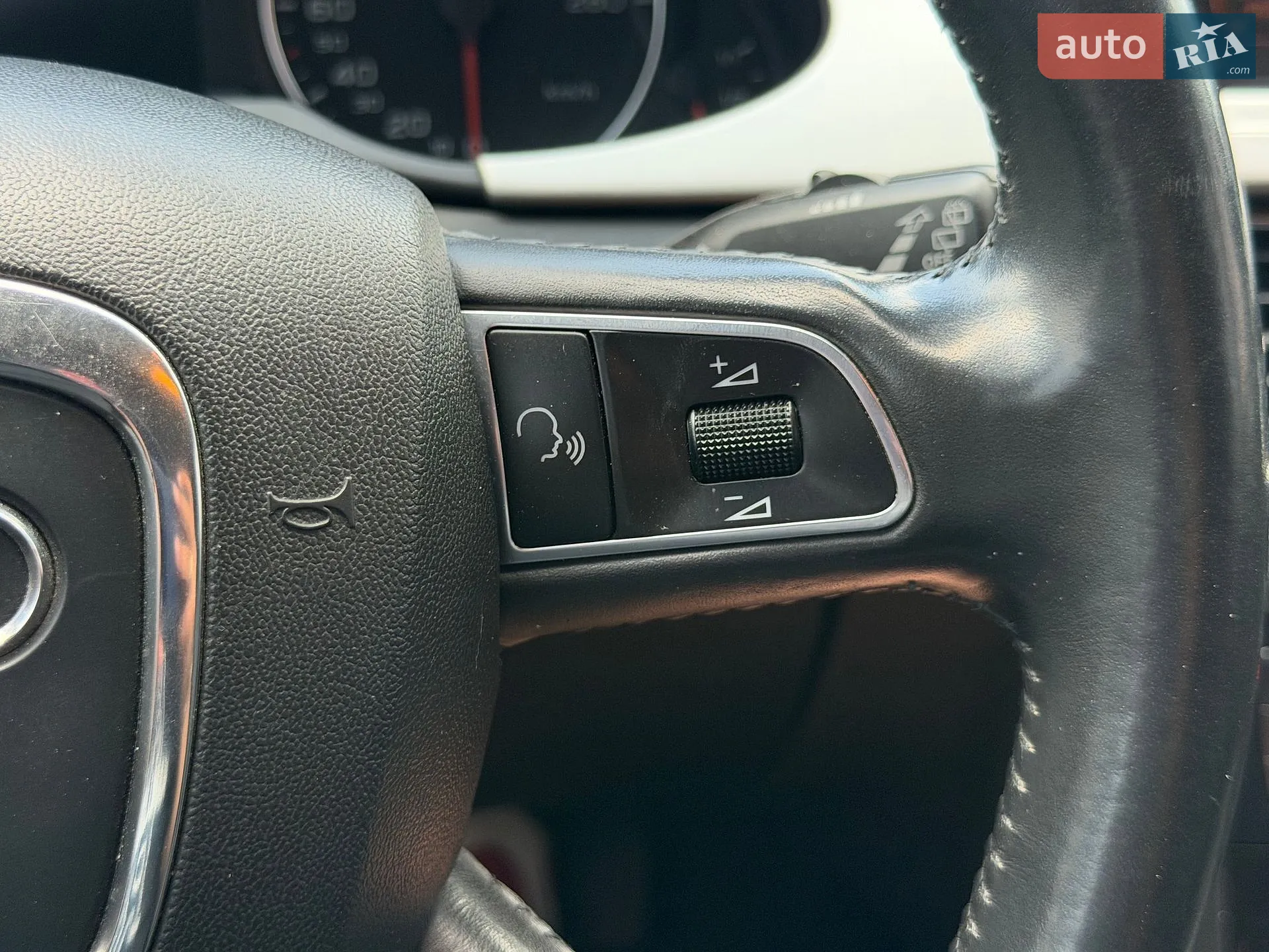 2010 Audi A4 - мініатюра 46