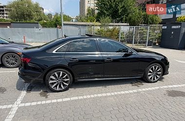 Седан Audi A4 2020 в Львові