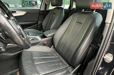 Седан Audi A4 2016 в Хмельницком
