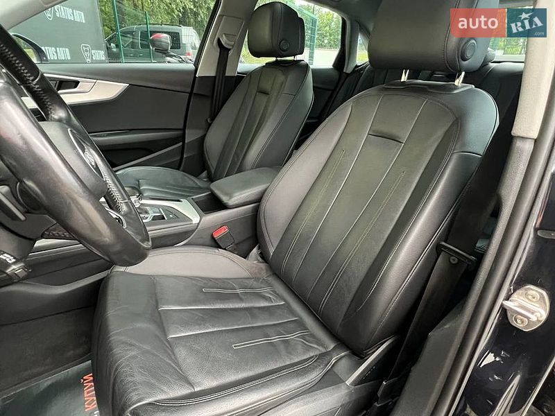 Седан Audi A4 2016 в Хмельницком