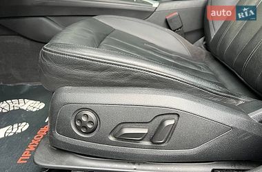 Седан Audi A4 2016 в Хмельницком
