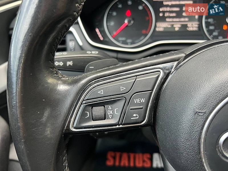Седан Audi A4 2016 в Хмельницком