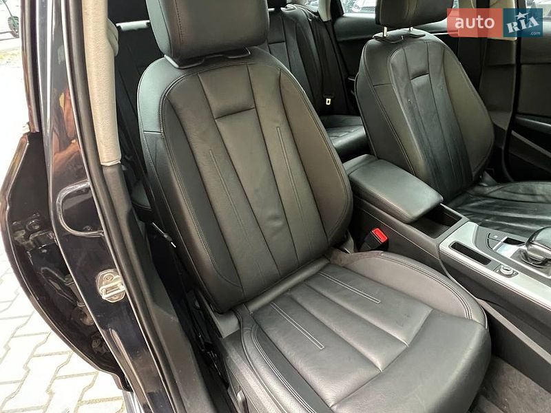Седан Audi A4 2016 в Хмельницком