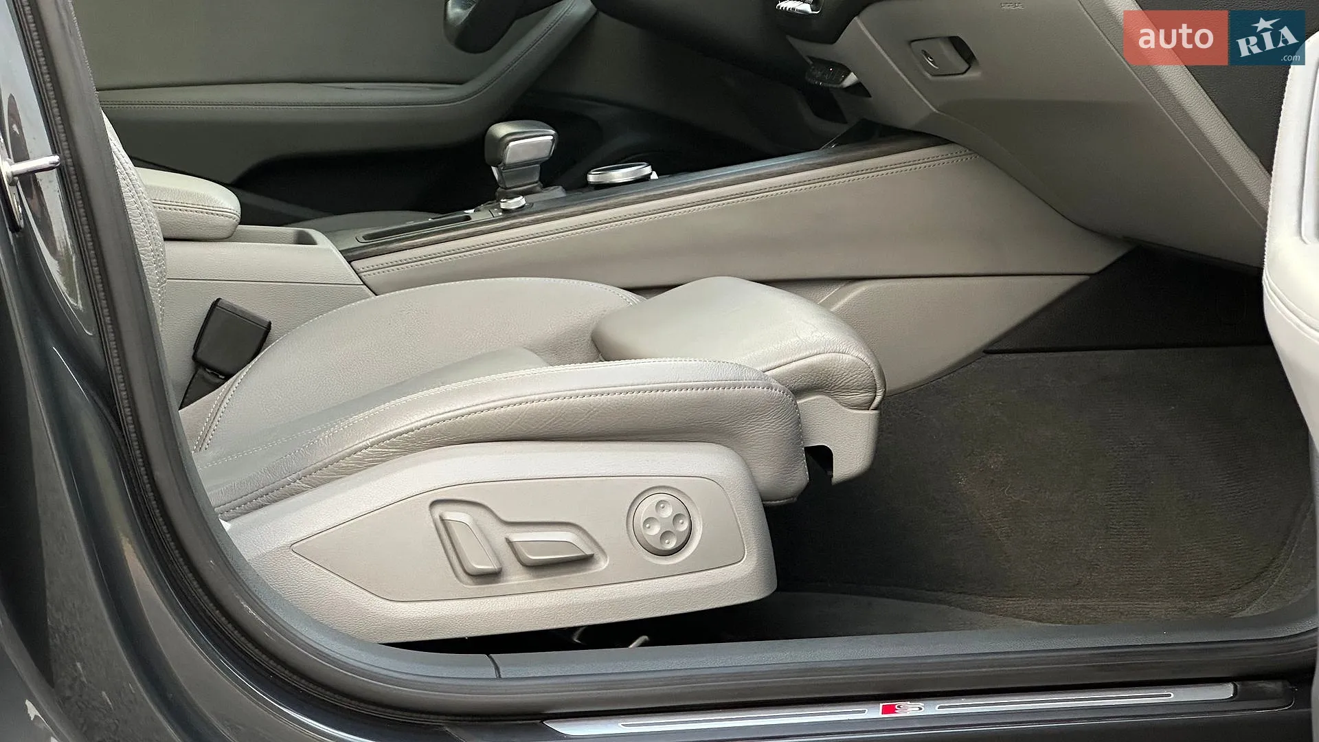 2019 Audi A4 - мініатюра 92