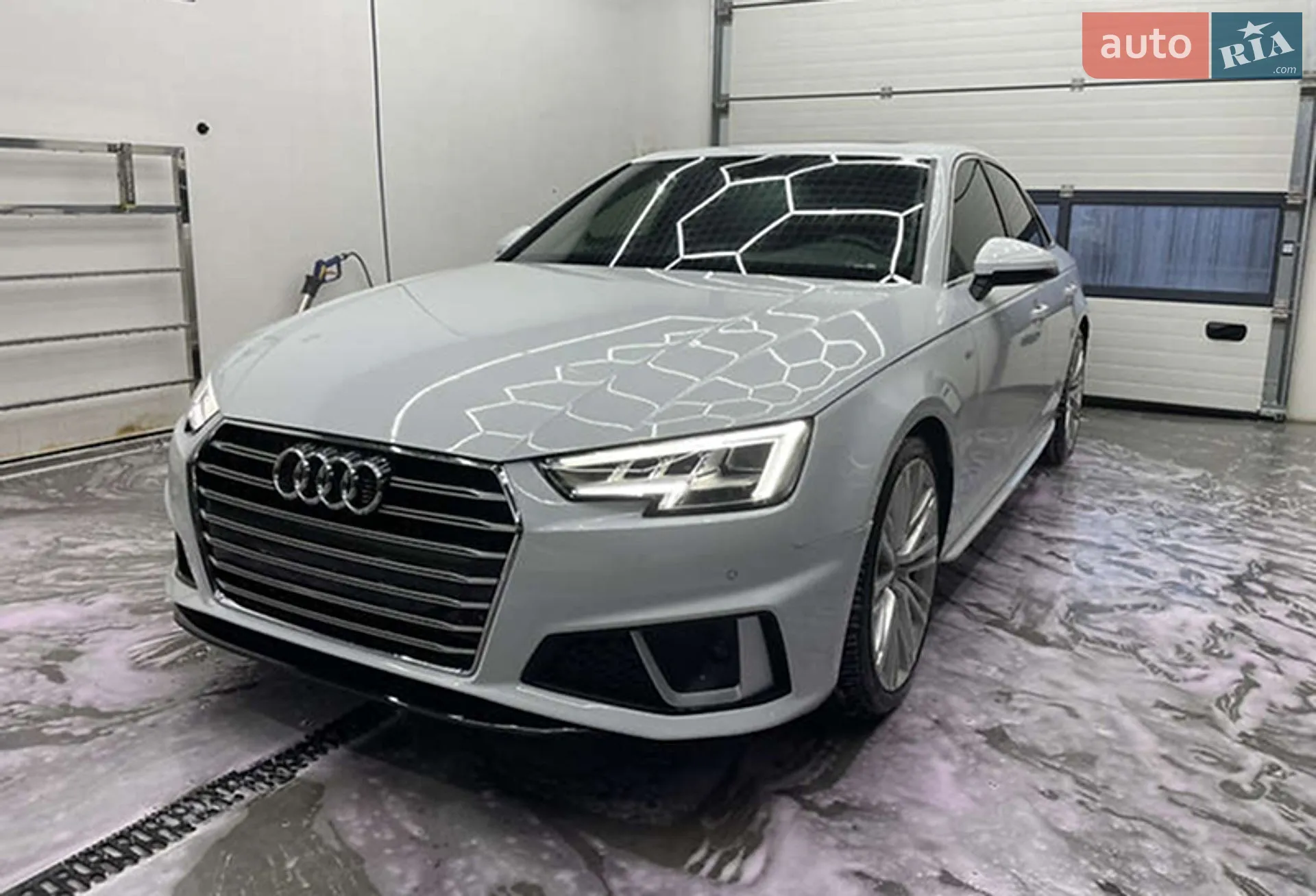 2019 Audi A4 - мініатюра 2