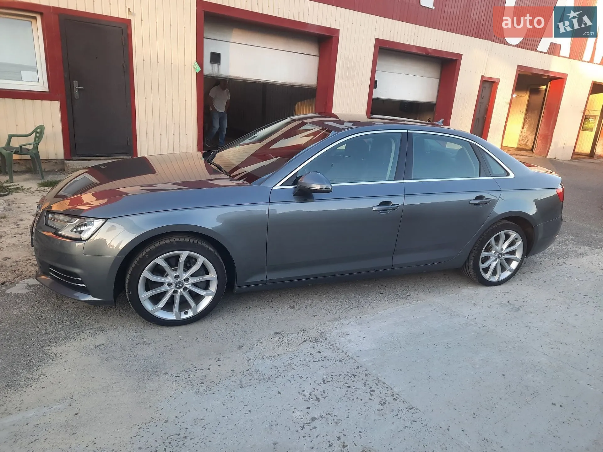 2016 Audi A4 - мініатюра 5