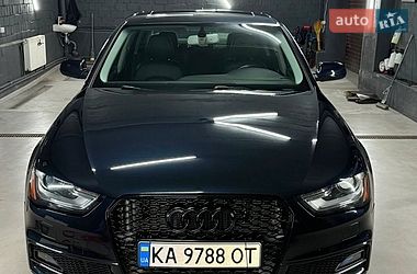 Седан Audi A4 2014 в Киеве