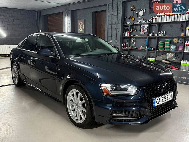 Седан Audi A4 2014 в Києві