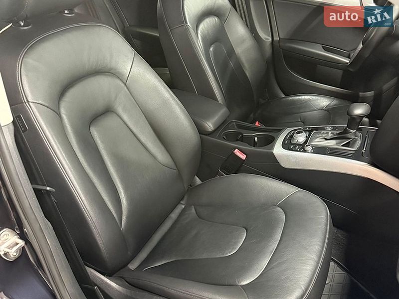Седан Audi A4 2014 в Києві