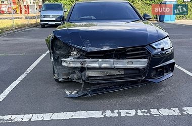 Седан Audi A4 2016 в Львові