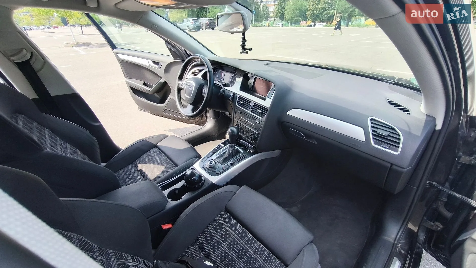2011 Audi A4 - мініатюра 12