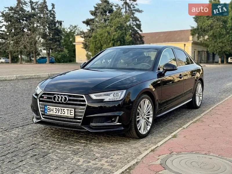 Audi A4 2018