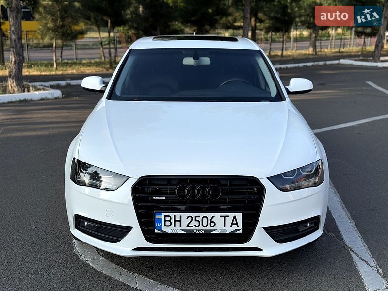 Седан Audi A4 2012 в Одессе