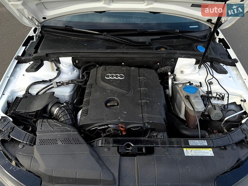 Седан Audi A4 2012 в Одессе
