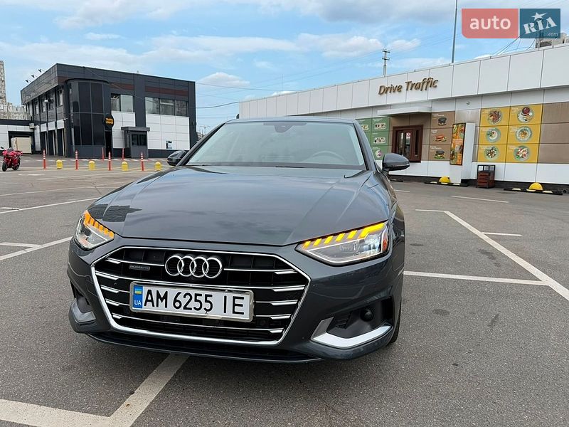 Седан Audi A4 2021 в Киеве