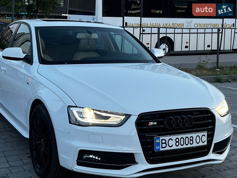 Седан Audi A4 2015 в Львові фото 11 Седан Audi A4 2015 в Львові