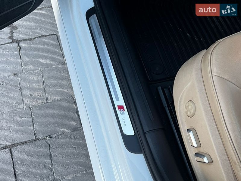 Седан Audi A4 2015 в Львові фото 17 Седан Audi A4 2015 в Львові