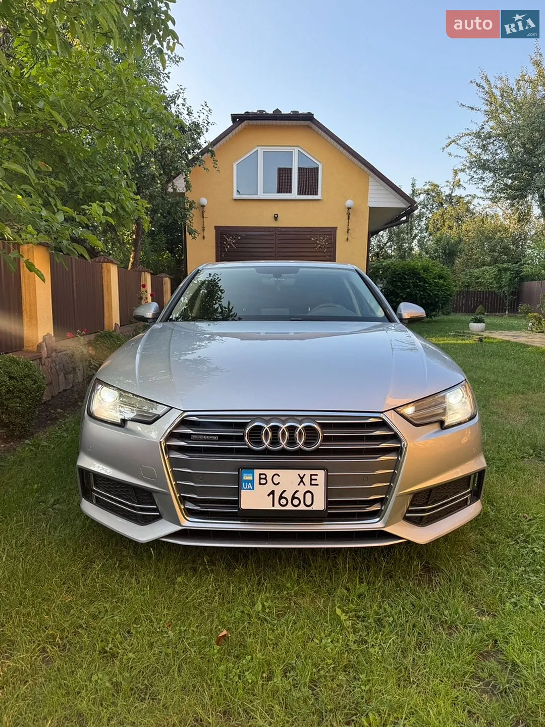 2017 Audi A4 - фото 1