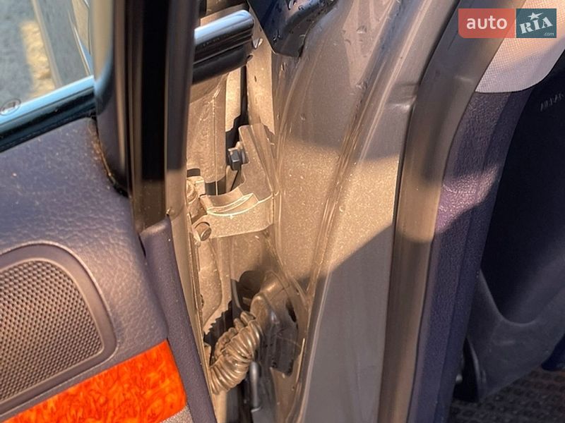 Седан Audi A4 2002 в Вараші