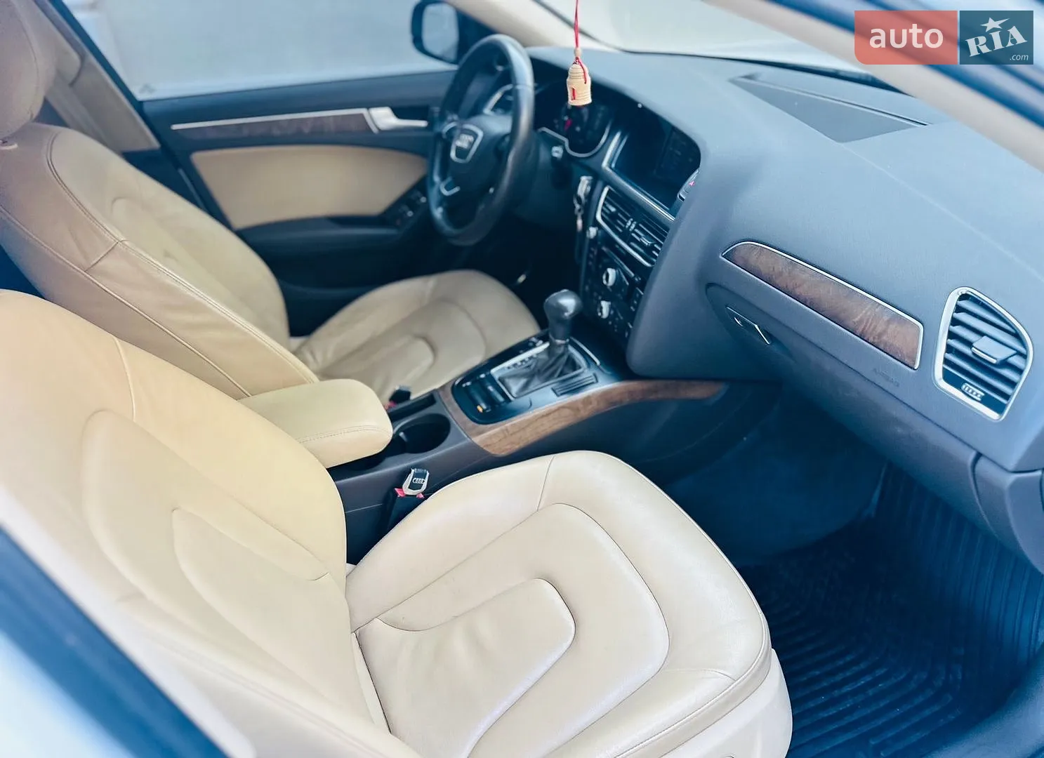 2012 Audi A4 - мініатюра 17