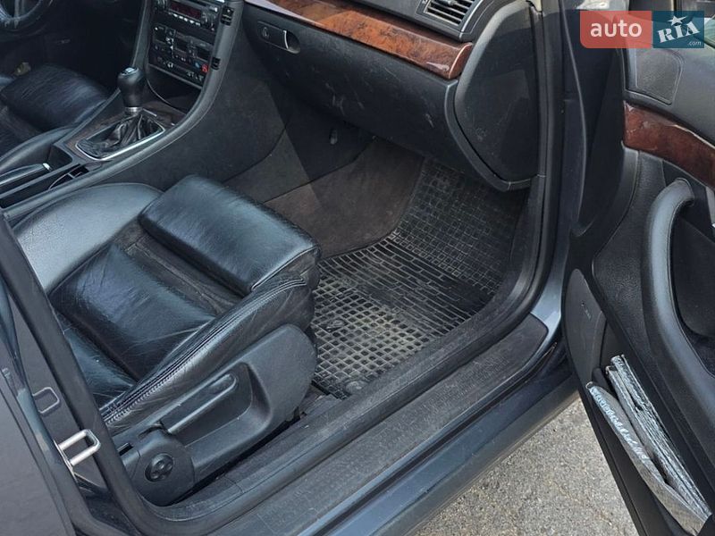 Седан Audi A4 2001 в Запорожье