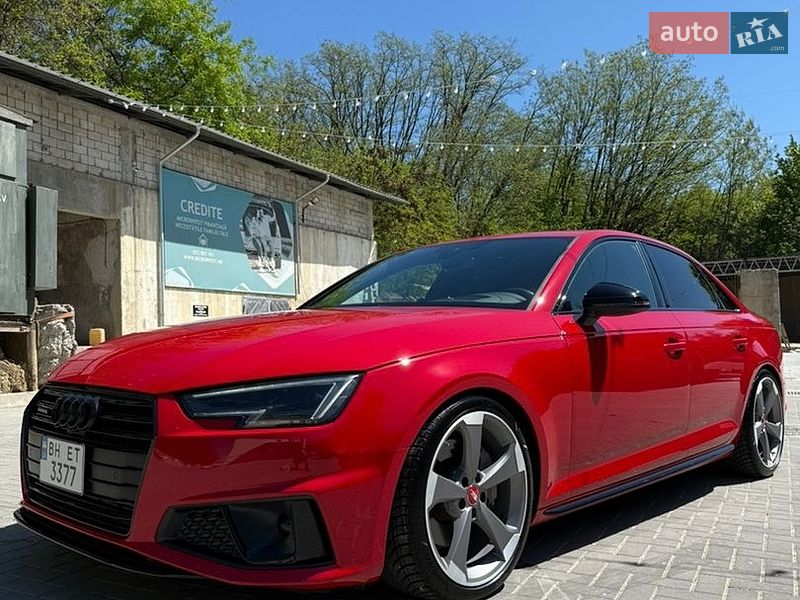 Audi A4 2019