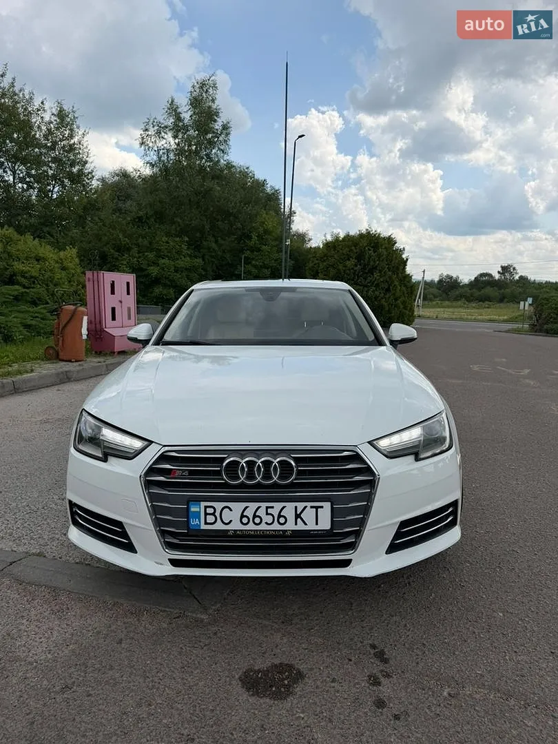 2017 Audi A4 - фото 1