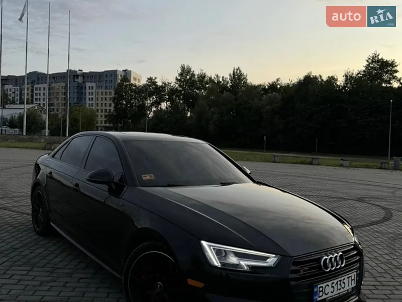Audi A4 2017