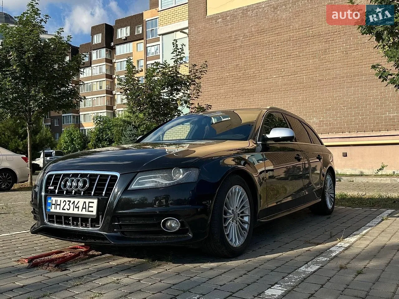 2010 Audi A4 - мініатюра 10