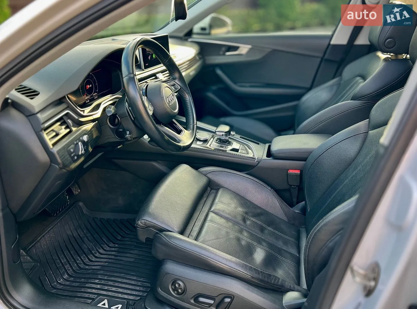 2016 Audi A4 - мініатюра 23