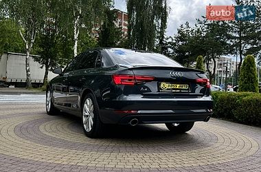 Седан Audi A4 2017 в Львове