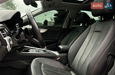 Седан Audi A4 2017 в Львове