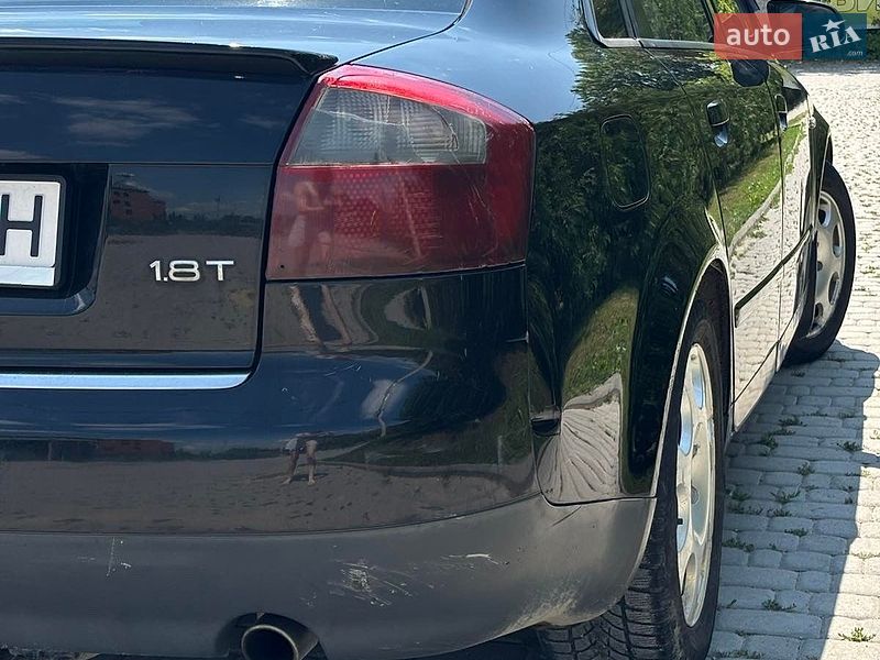Седан Audi A4 2003 в Борщеві