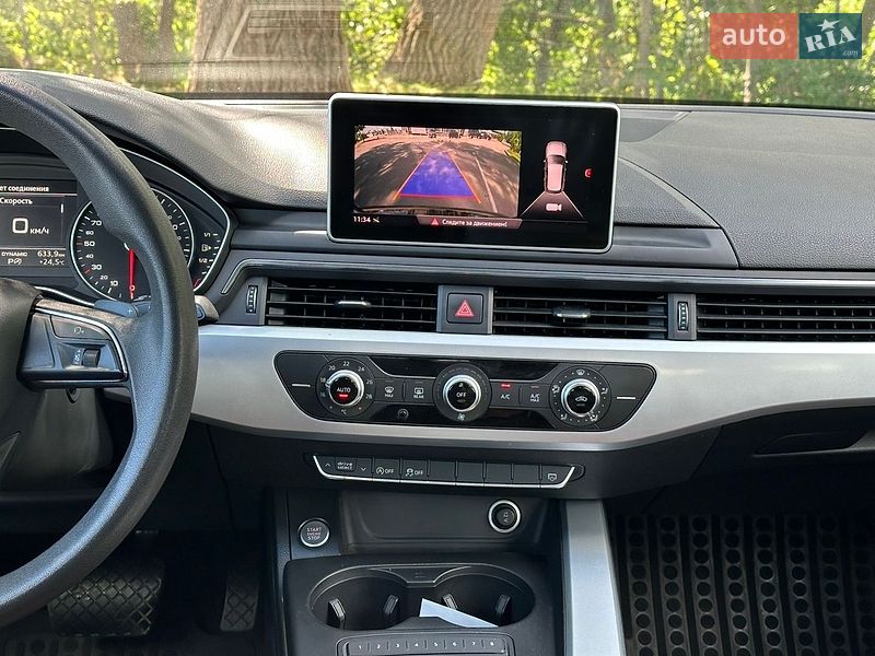 Седан Audi A4 2016 в Києві