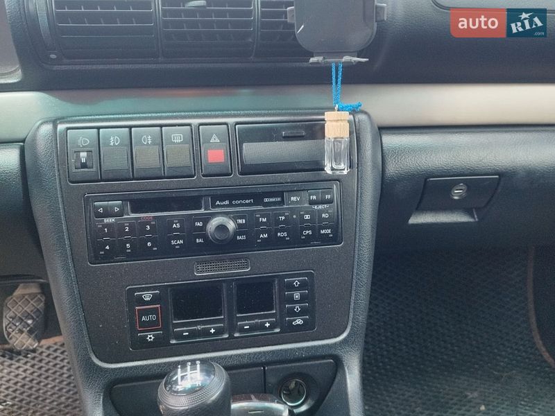 Універсал Audi A4 1998 в Львові фото 12 Універсал Audi A4 1998 в Львові