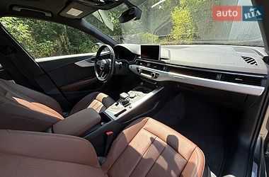 Седан Audi A4 2016 в Рівному