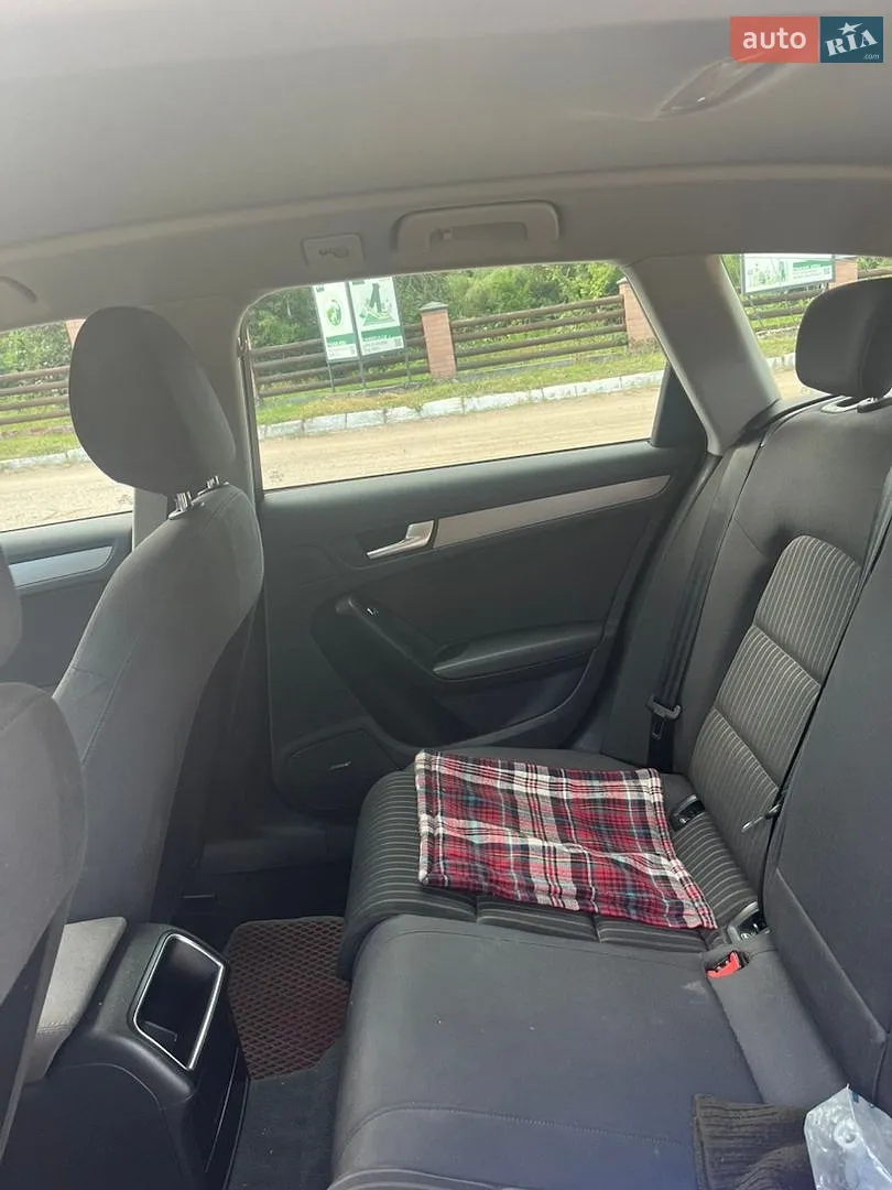 2012 Audi A4 - мініатюра 15