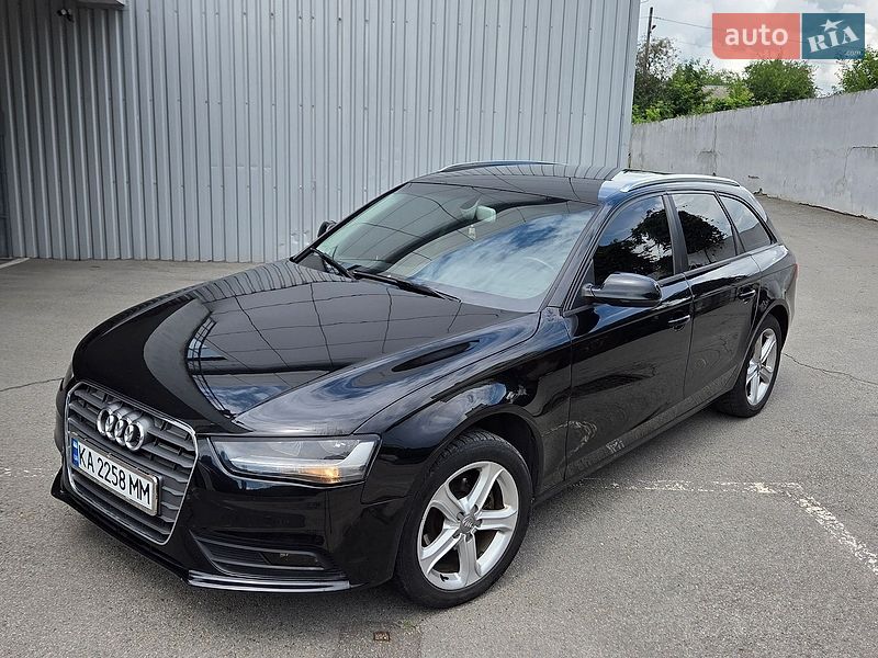 Универсал Audi A4 2013 в Чернигове