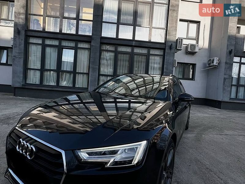 Універсал Audi A4 2018 в Ужгороді