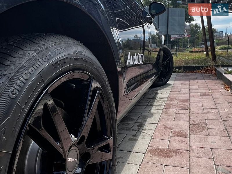 Універсал Audi A4 2018 в Ужгороді