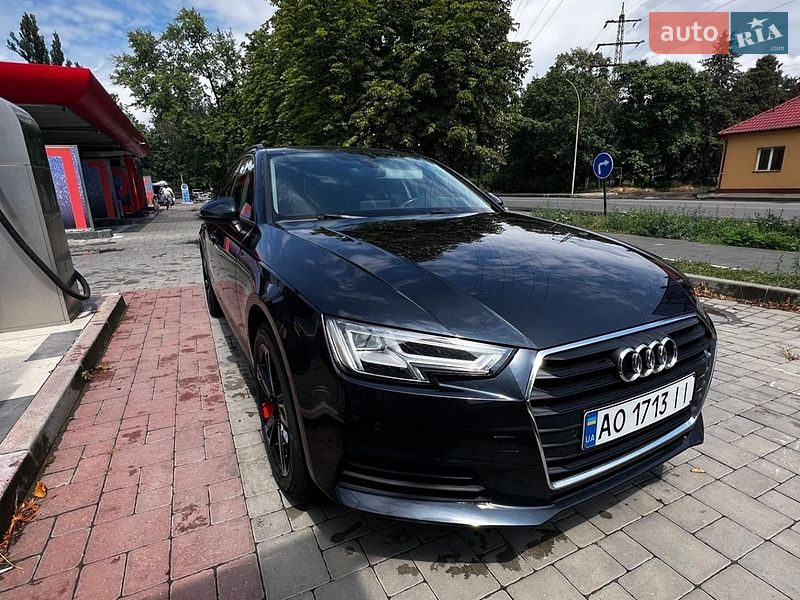 Універсал Audi A4 2018 в Ужгороді