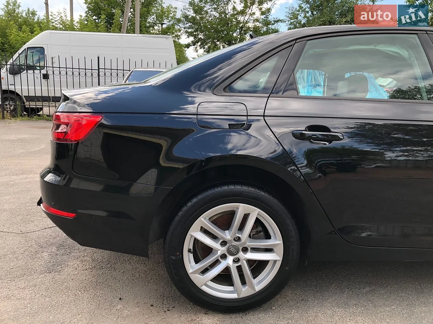 2017 Audi A4 - мініатюра 8