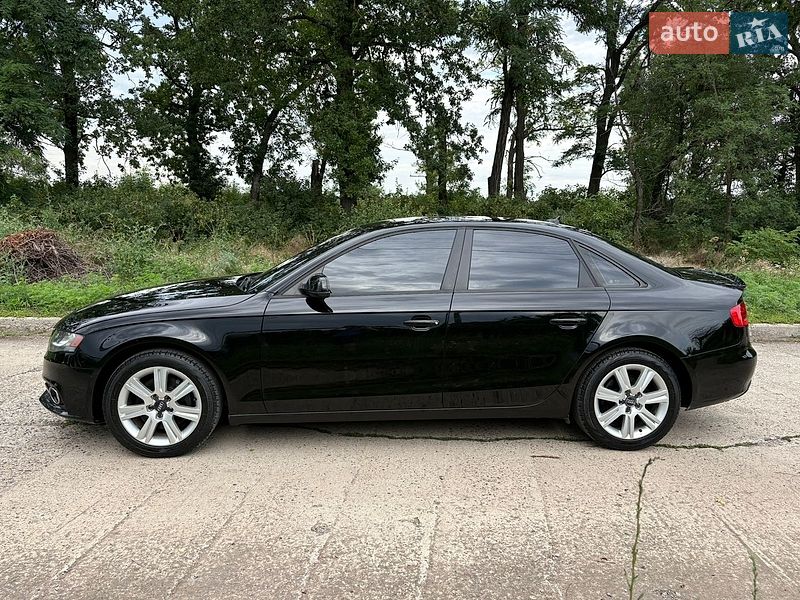 Седан Audi A4 2009 в Кривом Роге