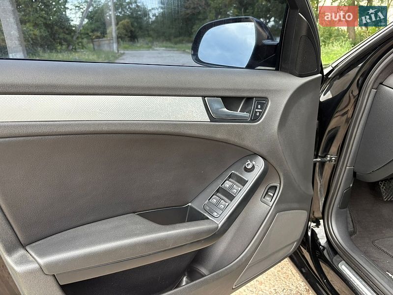 Седан Audi A4 2009 в Кривом Роге