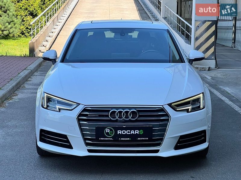 Седан Audi A4 2016 в Киеве