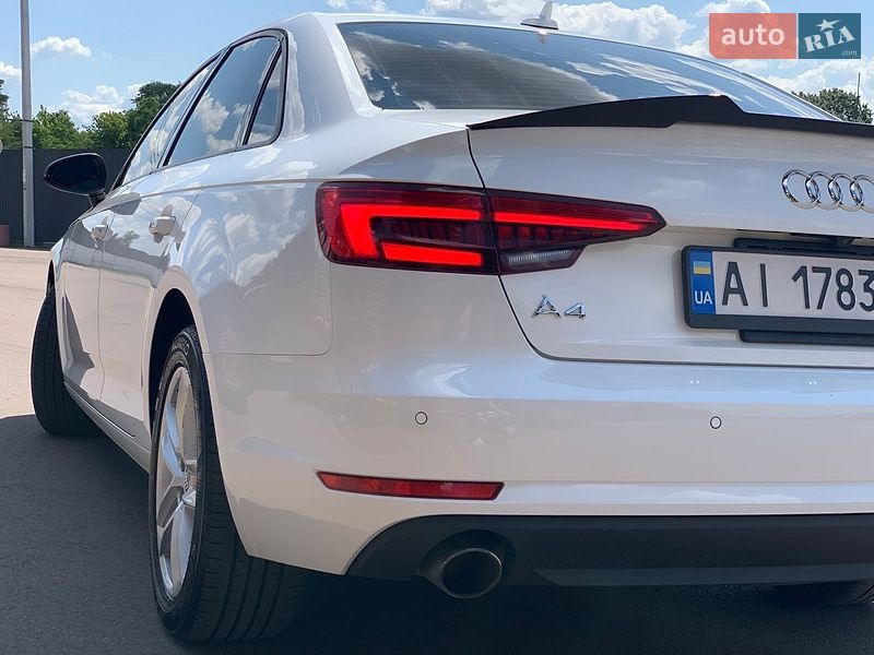 Седан Audi A4 2016 в Києві