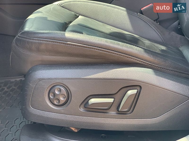 Седан Audi A4 2016 в Києві