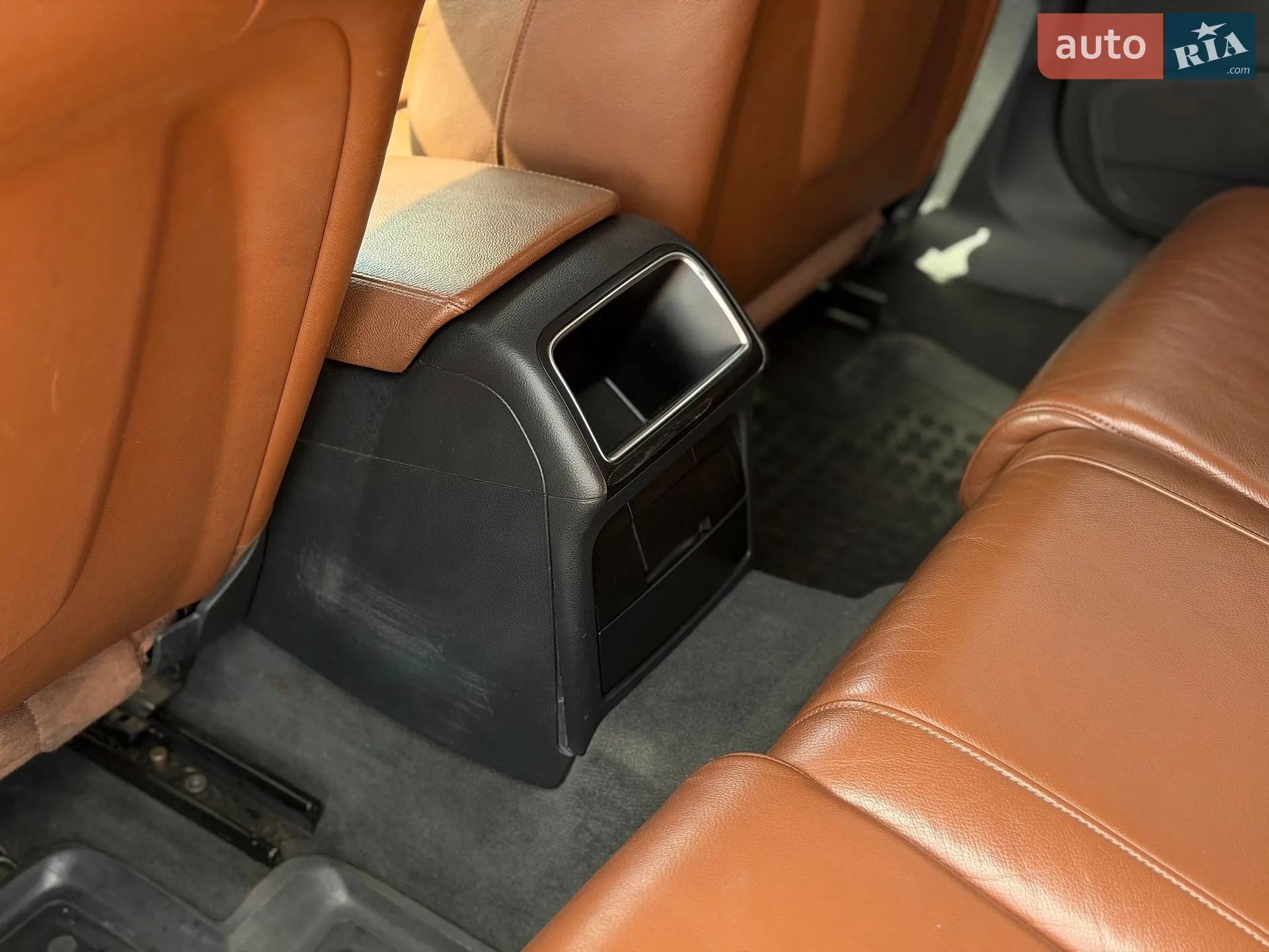 2011 Audi A4 - мініатюра 47