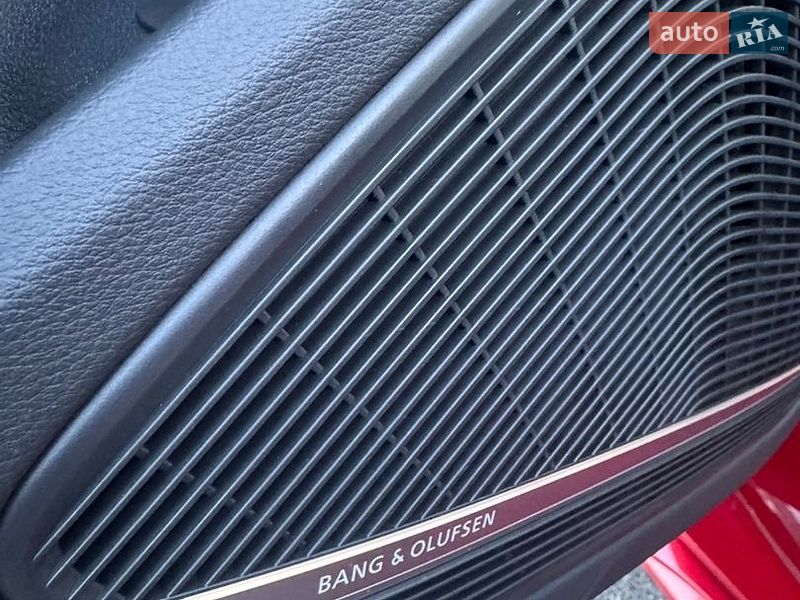 Седан Audi A4 2020 в Киеве